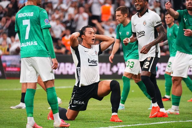 ISTANBUL, TURKEY - AUGUST 20 : Hyeon-Gyu Oh of Besiktas reacts during the UEFA Europa League 2026 27 Play-off round first leg match between Besiktas JK and Kauno Zalgiris at Tupras Stadium on August 20, 2026 in Istanbul, Turkey. Istanbul Turkey Copyright: xSeskimPhotox Besiktas-KaunoZalg-2008 (73)
