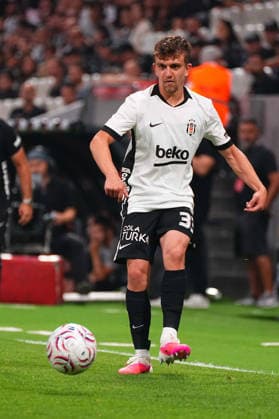 ISTANBUL, TURKEY - AUGUST 20 : Ridvan Yilmaz of Besiktas controls the ball during the UEFA Europa League 2026 27 Play-off round first leg match between Besiktas JK and Kauno Zalgiris at Tupras Stadium on August 20, 2026 in Istanbul, Turkey. Istanbul Turkey Copyright: xSeskimPhotox Besiktas-KaunoZalg-2008 (89)
