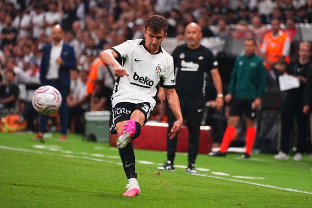 ISTANBUL, TURKEY - AUGUST 20 : Ridvan Yilmaz of Besiktas controls the ball during the UEFA Europa League 2026 27 Play-off round first leg match between Besiktas JK and Kauno Zalgiris at Tupras Stadium on August 20, 2026 in Istanbul, Turkey. Istanbul Turkey Copyright: xSeskimPhotox Besiktas-KaunoZalg-2008 (100)