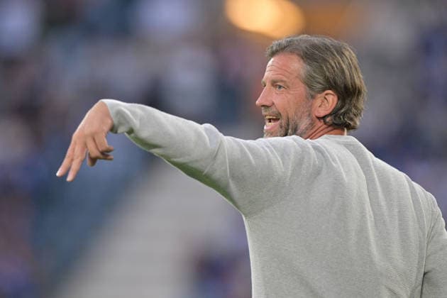 260820 AA Gent vs Hibernian Head Coach Rik De Mil of AA Gent pictured pictured during the Play off round - first leg in the 2026-2027 Uefa Conference League season between AA Gent and Hibernian FC from Scotland on August 20 , 2026 in Gent, Belgium. (Photo by David Catry Isosport) Gent Belgium  Copyright: xDavidxCatryx 20260820DC2_5427