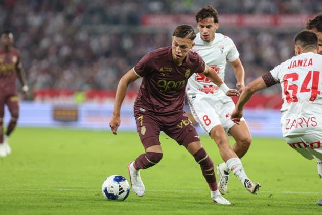 20.08.2026, Zabrze Liga Konferencji UEFA sezon 2026 27 runda IV kwalifikacji, Gornik Zabrze - AS Monaco - UEFA Conference League football Match season 2026 27 round IV qualification Gornik Zabrze - AS Monaco Nz. Mathys Detourbet Paulo Bernardo Fot. Michal Chwieduk Arena Akcji NEWSPIX.PL --- newspix.pl POLAND OUT! 