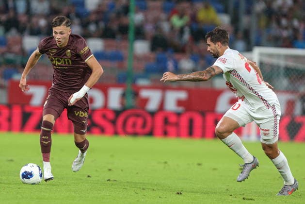 20.08.2026, Zabrze Liga Konferencji UEFA sezon 2026 27 runda IV kwalifikacji, Gornik Zabrze - AS Monaco - UEFA Conference League football Match season 2026 27 round IV qualification Gornik Zabrze - AS Monaco Nz. Mathys Detourbet Josema Sanchez Fot. Michal Chwieduk Arena Akcji NEWSPIX.PL --- newspix.pl POLAND OUT! 