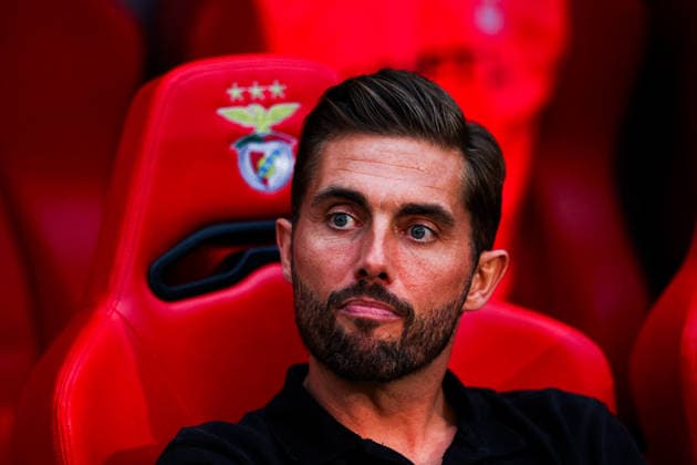 SL Benfica v AGF Aarhus - UEFA Europa League (Qual.) 2026 27 Playoff 1Âª Mao Jakob Poulsen, treinador do AGF Aarhus, durante a partida entre SL Benfica v AGF Aarhus, para a UEFA Europa League (Qual.) 2026 27 Playoff 1Âª Mao no Estadio da Luz, Portugal (Foto de Diogo Faria Reis Avant Sports) Lisboa Estadio Da Luz Lisboa Portugal Copyright: xDiogoxFariaxReis AvantxSportsx