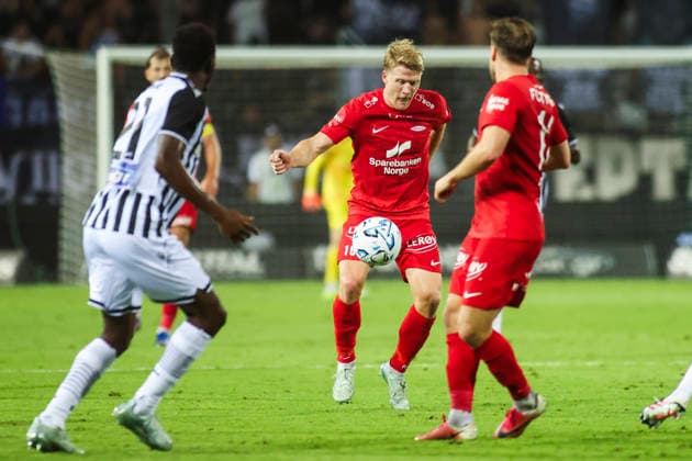Conference League i fotball 2026: PAOK-Brann Thessaloniki 20260820. Branns Kristian Eriksen under playoff-kampen i Conference League-kvalifiseringen i fotball mellom PAOK og Brann pa Toumba Stadium. Foto: Spiros Makridis NTB Thessaloniki Hellas EDITORIAL USE ONLY. RESTRICTED USE FOR BETTING COMPANIES Ref:_SPOOmFXE95JNJw.jpg *** 2026 Conference League in soccer: PAOK vs. Brann, Thessaloniki, August 20, 2026. Brann’s Kristian Eriksen during the playoff match in the Conference League soccer qualifiers between PAOK and Brann at Toumba Stadium. Photo: Spiros Makridis, NTB, Thessaloniki, Greece. EDITORIGINAL USE ONLY; RESTRICTED USE FOR BETTING COMPANIES  Copyright: xSpirosxMakridisx xNTBx