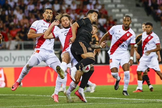 SION , 2008-2026, Stade de Tourbillon , season 2026 2027 , UEFA Conference League play-off football . Match between FC Sion and Ajax, Picture shows FC Sion player Marquinhos and Ajax player Marcos Leonardo Sion - Ajax  x205877360x Copyright: