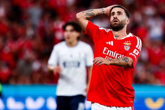 SL Benfica v AGF Aarhus - UEFA Europa League (Qual.) 2026 27 Playoff 1Âª Mao Rafa Silva 27, medio ofensivo do SL Benfica durante a partida entre SL Benfica v AGF Aarhus, para a UEFA Europa League (Qual.) 2026 27 Playoff 1Âª Mao no Estadio da Luz, Portugal (Foto de Diogo Faria Reis Avant Sports) Lisboa Estadio Da Luz Lisboa Portugal Copyright: xDiogoxFariaxReis AvantxSportsx