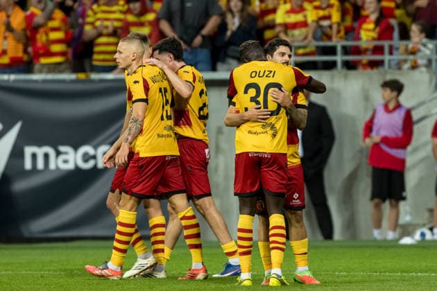 Sergio Lozano, Ousmane Sow, Norbert Wojtuszek celebrating seen during the during UEFA Europa League 26 27 4th qualifying round 1st leg match between teams of Jagiellonia Bialystok and Iberia 1999 (Jan Borys Ball Raw Images) Bialystok Chorten Arena Poland Copyright: xJanxBorysx janborys_jagiellonia_iberia_2627-116