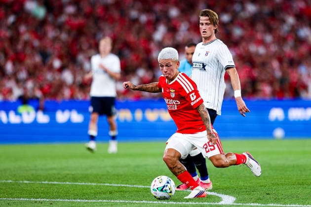 SL Benfica v AGF Aarhus - UEFA Europa League (Qual.) 2026 27 Playoff 1Âª Mao Gianluca Prestianni 25, extremo do SL Benfica durante a partida entre SL Benfica v AGF Aarhus, para a UEFA Europa League (Qual.) 2026 27 Playoff 1Âª Mao no Estadio da Luz, Portugal (Foto de Diogo Faria Reis Avant Sports) Lisboa Estadio Da Luz Lisboa Portugal Copyright: xDiogoxFariaxReis AvantxSportsx
