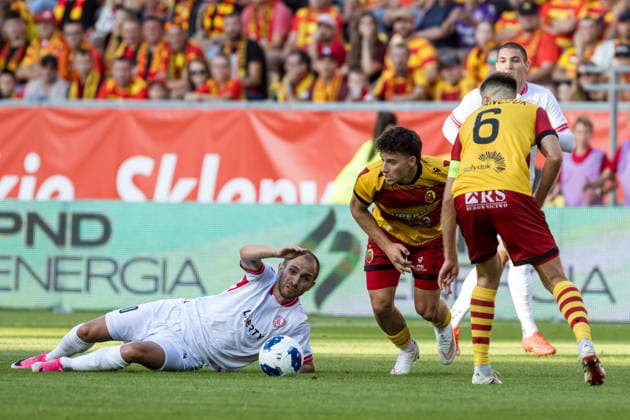 Giorgi Kobuladze, Kajetan Szmyt seen during the during UEFA Europa League 26 27 4th qualifying round 1st leg match between teams of Jagiellonia Bialystok and Iberia 1999 (Jan Borys Ball Raw Images) Bialystok Chorten Arena Poland Copyright: xJanxBorysx janborys_jagiellonia_iberia_2627-43