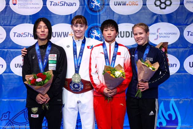 U20 World Championships Podium 55kg WW - Gold: Everest Shea Leydecker (USA), Silver: Nana Kozuka (JPN), Bronze: Meilin Zhou (CHN), Sara Krista Rantonen (FIN) *** U20 World Championships Podium, 55 kg Open Weight: Gold – Everest Shea Leydecker (USA); Silver – Nana Kozuka (JPN); Bronze – Meilin Zhou (CHN), Sara Krista Rantonen (FIN) Copyright: xJakexKirkmanx