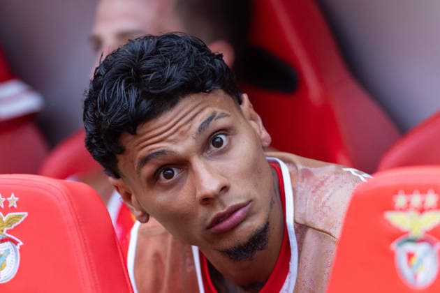 August 20, 2026, Lisbon, Lisbon, Portugal: Benfica midfielder from Colombia RICHARD RIOS (20) before the start of the game for the 1st Leg of UEFA Europa League Qualifier Playoff between Benfica and Aarhus at Estadio da Luz Lisbon Portugal - ZUMAs359 20260820_zsp_s359_002 Copyright: xAlexandrexdexSousax