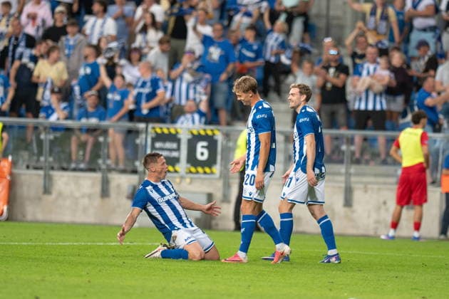 2026.08.20 Poznan Pilka Nozna Liga Europy Play-offs Lech Poznan - Fc Thun N z Radoslaw Murawski gol radosc Robert Gumny Foto. Damian Kosciesza PressFocus 2026.08.20 Poznan Football Europa League Play-offs Lech Poznan - Fc Thun O p Credit. Damian Kosciesza PressFocus NEWSPIX.PL --- newspix.pl POLAND OUT! 