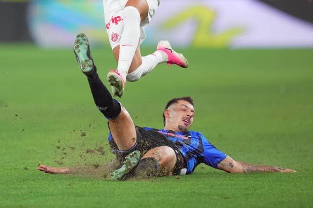 Atalanta s Gianluca Gaetano during the Playoff Conference League soccer match between Atalanta and Hapoel Tel-Aviv at the New Balance Arena in Bergamo , North Italy - Friday , August 20 , 2026 . - Soccer .  Copyright: xSpada LaPressex