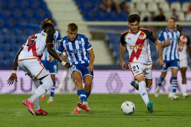 ESP: LaLiga EA Sports Rayo Vallecano v Deportivo Alaves Pablo Ibanez of Deportivo Alaves during LaLiga EA Sports between Rayo Vallecano v Deportivo Alaves played at Ontime Butarque Stadium in Leganes, Madrid on August 20, 2026 in Spain Spain Futbol *** ESP LaLiga EA Sports Rayo Vallecano vs. Deportivo Alavés Pablo Ibánez of Deportivo Alavés during the LaLiga EA Sports match between Rayo Vallecano and Deportivo Alavés played at Ontime Butarque Stadium in Leganés, Madrid on August 20, 2026 in Spain Spanish Soccer Copyright: xAgenciaxLOFx