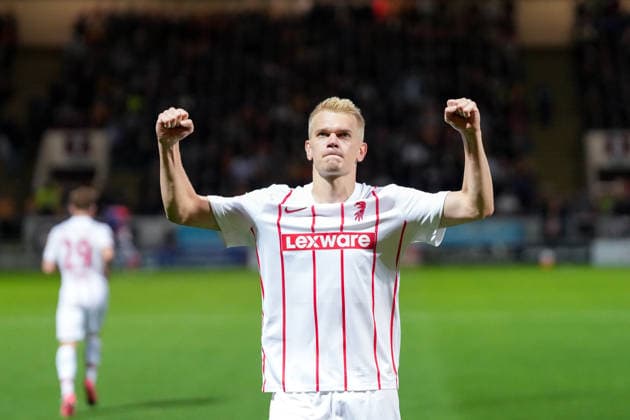 Matthias Ginter (SC Freiburg, 28) Torjubel, Emotionen, Torschuss, Abschluss, Torerfolg, Tor, Treffer , Schottland, Fussball, UEFA Conference League, Play-offs, Hinspiel, 2026 2027, Motherwell FC vs. SC Freiburg, 20.08.2026, Fir Park Stadium, Motherwell Motherwell Fir Park Stadium North Lanarkshire Schottland *** Matthias Ginter, SC Freiburg, 28 goal celebration, emotions, shot on goal, finish, goal scored, goal, Scotland, soccer, UEFA Conference League, playoffs, first leg, 2026–2027, Motherwell FC vs. SC Freiburg, August 20, 2026, Fir Park Stadium, Motherwell, Motherwell, Fir Park Stadium, North Lanarkshire, Scotland Copyright: xArnexAmbergx