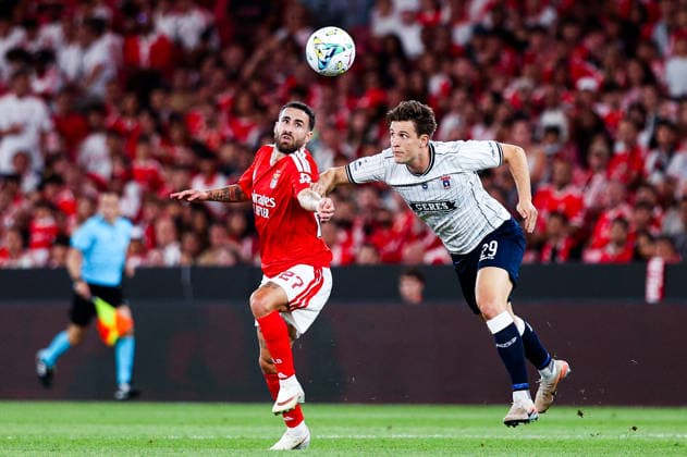 SL Benfica v AGF Aarhus - UEFA Europa League (Qual.) 2026 27 Playoff 1Âª Mao Rafa Silva 27, medio ofensivo do SL Benfica durante a partida entre SL Benfica v AGF Aarhus, para a UEFA Europa League (Qual.) 2026 27 Playoff 1Âª Mao no Estadio da Luz, Portugal (Foto de Diogo Faria Reis Avant Sports) Lisboa Estadio Da Luz Lisboa Portugal Copyright: xDiogoxFariaxReis AvantxSportsx