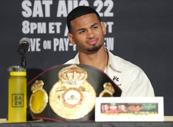 Rolando Romero,Rollys,Rolly,Teofimo Lopez,August 20 2026,Las Vegas,Nevadas,Nevada,Park MGM Resort and Casino,Pressekonferenz press conference, PK, Pressekonferenz Las Vegas Nevada United States Copyright: xTomxHoganx-xHoganphotos.comx916x947x8354xtomhoganphotos@gmail.comx RollyLopezPressConf_Hoganphotos16407