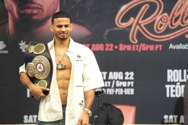 Rolando Romero,Rollys,Rolly,Teofimo Lopez,August 20 2026,Las Vegas,Nevadas,Nevada,Park MGM Resort and Casino,Pressekonferenz press conference, PK, Pressekonferenz Las Vegas Nevada United States Copyright: xTomxHoganx-xHoganphotos.comx916x947x8354xtomhoganphotos@gmail.comx RollyLopezPressConf_Hoganphotos16417
