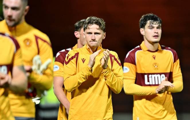 Alex Lowry of Motherwell at full time Motherwell v Freiburg, UEFA Conference League, Play-Off Round, First Leg, Football, Fir Park, Motherwell, Scotland, UK - 20 Aug 2026Motherwell Fir Park Scotland United Kingdom  Copyright: xMarkxRunnacles Shutterstockx 17108687cw