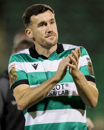UEFA Europa Conference League Play-off First Leg, Tallaght Stadium, Dublin 20 8 2026 Shamrock Rovers vs KuPS Shamrock Rovers Aaron Greene applauds the fans after the game Aaron Greene applauds the fans after the game 20 8 2026  Copyright: xLaszloxGeczox LG_20-08-2026_028310