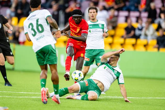 FC Nordsjaelland v St. Gallen, UEFA Conference League qualification, Farum, Denmark Farum, Denmark. 20th, August 2026. Stephen Acquah (15) of FC Nordsjaelland and Jozo Stanic (R) of St. Gallen seen during the UEFA Conference League qualification match between FC Nordsjaelland and St. Gallen at Right to Dream Park in Farum. Denmark, Farum  Copyright: xGonzalesxPhoto TobiasxJorgensenx