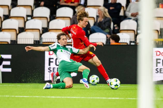 FC Nordsjaelland v St. Gallen, UEFA Conference League qualification, Farum, Denmark Farum, Denmark. 20th, August 2026. Hjalte Boe Rasmussen (R) of FC Nordsjaelland and Joel Ruiz (L) of St. Gallen seen during the UEFA Conference League qualification match between FC Nordsjaelland and St. Gallen at Right to Dream Park in Farum. Denmark, Farum  Copyright: xGonzalesxPhoto TobiasxJorgensenx