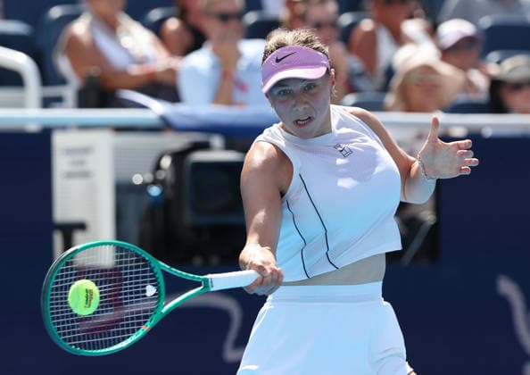 August 20, 2026, Mason, Ohio, USA: AMANDA ANISIMOVA of USA during the match against J. Pegula of USA in quarterfinals of tennis tournament WTA, Tennis Damen 1000 Cincinnati Open in Mason, USA. Anisimova 4:6 6:2, 6:7 Mason USA - ZUMAc278 20260820_zsp_c278_032 Copyright: xMarcinxCholewinskix