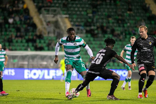 seen Sobowale during UEFA Conference League qualifying game between teams of Shamrock Rovers FC and Kuopion Palloseura (Maria Eduarda Lopes Ball Raw Images) Dublin Tallaght Stadium Ireland Copyright: xMariaxEduardaxLopesx marialopes_shamrockrovers_kuopionpalloseura_2627 (118 de 83)