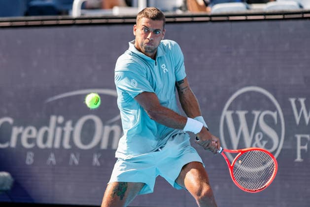 August 20, 2026, Mason, Ohio, U.S: Flavio Cobolli (ITA) hits a two-handed backhand during ThursdayÃ¢â‚¬â ¢s quarterfinals at the Cincinnati Open at the Lindner Family Tennis Center , Mason, Oh. Mason U.S - ZUMAs304 20260820_zaf_s304_151 Copyright: xScottxStuartx