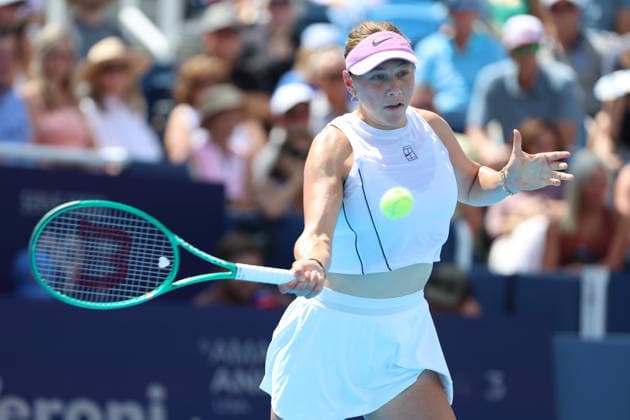 August 20, 2026, Mason, Oh, USA: Cincinnati Open Tennis 2026 - Amanda Anisimova hits a ball against Jessica Pegula in the Cincinnati Open Tennis Tournament held in Mason OH. 2026 08 20. ZUMAPress Mason USA - ZUMAn24_ 20260820_zaf_n24_074 Copyright: xWallyxNellx