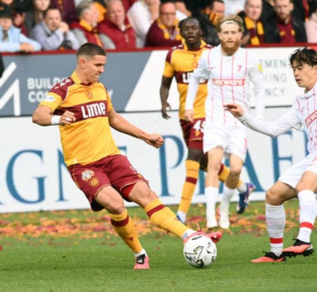 UK: Motherwell v Freiburg, UEFA Conference league at Fir Park in Motherwell, Scotland on 20 August 2026 Motherwell v Freiburg, UEFA Conference league at Fir Park in Motherwell, Scotland on 20 August 2026 Martin Moormann (Motherwell) (Photo by Ger Harley Sportpix Sipa USA) Motherwell Fir Park North Lanarkshire Scotland Copyright: xGerxHarleyx
