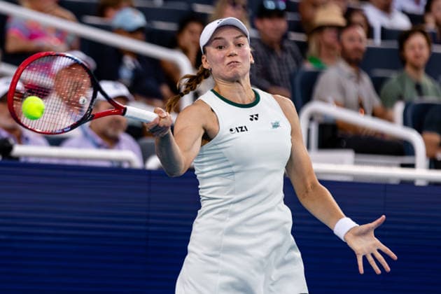 August 20, 2026, Mason, Ohio, U.S: Elena Rybakina (KAZ) hits a forehand shot during ThursdayÃ¢â‚¬â ¢s quarterfinals at the Cincinnati Open at the Lindner Family Tennis Center , Mason, Oh. Tennis 2026 - Cincinnati Open WTA, Tennis Damen  - ZUMAs304 20260820_zaf_s304_178 Copyright: xScottxStuartx
