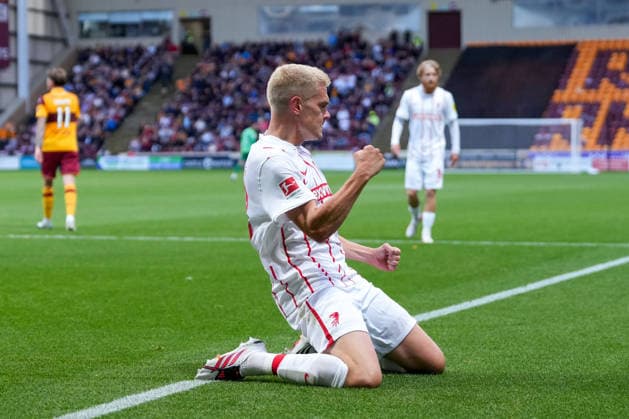 Matthias Ginter (SC Freiburg, 28) Torjubel, Emotionen, Torschuss, Abschluss, Torerfolg, Tor, Treffer , Schottland, Fussball, UEFA Conference League, Play-offs, Hinspiel, 2026 2027, Motherwell FC vs. SC Freiburg, 20.08.2026, Fir Park Stadium, Motherwell Motherwell Fir Park Stadium North Lanarkshire Schottland *** Matthias Ginter, SC Freiburg, 28 goal celebration, emotions, shot on goal, finish, goal scored, goal, Scotland, soccer, UEFA Conference League, playoffs, first leg, 2026–2027, Motherwell FC vs. SC Freiburg, August 20, 2026, Fir Park Stadium, Motherwell, North Lanarkshire, Scotland Copyright: xArnexAmbergx
