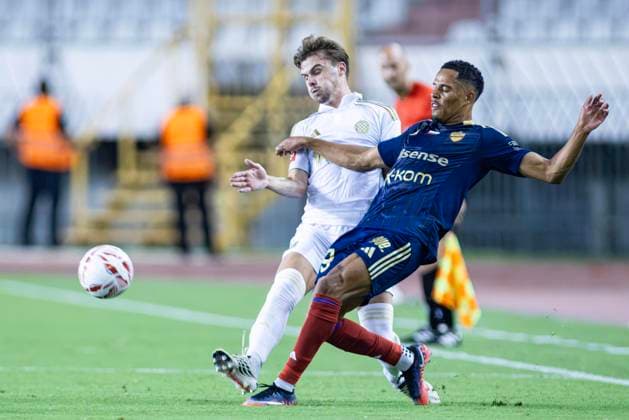 August 20, 2026, Split, Dalmatia, Croatia: Michael Ameyaw (Rakow Czestochowa ) 19 in action with the ball during the UEFA Conference League 2026 27 Play Off Round First Leg match between HNK Hajduk Split and Rakow Czestochowa at Poljud Stadium. On photo Michael Ameyaw (Rakow Czestochowa ) 19 and Simun Hrgovic (HNK Hajduk Split) 32. UEFA Conference League 2026 27 Play Off Round First Leg: HNK Hajduk Split Vs Rakow Czestochowa 2:2  - ZUMAp210 20260820_zsp_p210_018 Copyright: xMajaxPrgometx