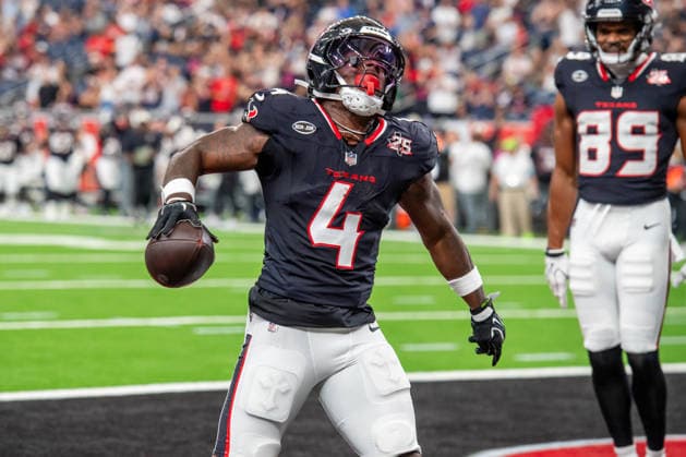NFL, American Football Herren, USA 2026: Raiders Vs Texans AUG 20 August 20, 2026: Houston Texans running back Woody Marks (4) celebrates his touchdown during a preseason game between the Las Vegas Raiders and the Houston Texans in Houston, TX. ..Trask Smith CSM(Credit Image: Â Trask Smith Cal Media) California USA EDITORIAL USE ONLY Copyright: xx ZUMA-20260820_faf_c04_009.jpg TraskxSmithx csmphotothree513079