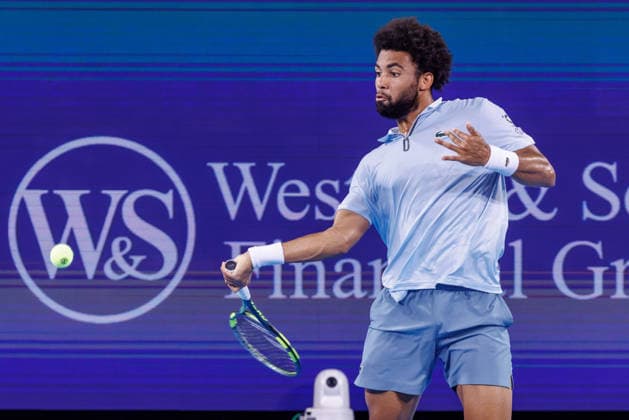 August 20, 2026, Mason, Ohio, U.S: Arthur Fils (FRA) hits a forehand shot during ThursdayÃ¢â‚¬â ¢s quarterfinals at the Cincinnati Open at the Lindner Family Tennis Center , Mason, Oh. Tennis 2026 - Cincinnati Open ATP, Tennis Herren  - ZUMAs304 20260820_zaf_s304_246 Copyright: xScottxStuartx