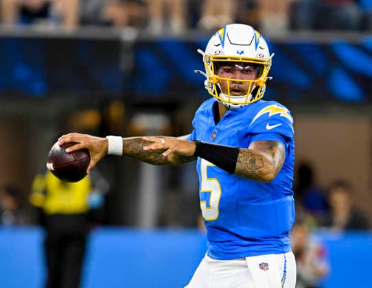 Aug 20, 2026; Los Angeles Chargers quarterback Trey Lance (5) throws a pass during the NFL, American Football Herren, USA game between the Los Angeles Chargers and the San Francisco 49ers in Inglewood, California, USA; Mandatory Credit: -Cal Media NFL 2026: 49ers Vs Chargers AUG 20  - ZUMAc04_ 20260820_zma_c04_008 Copyright: xCharlesxBausx