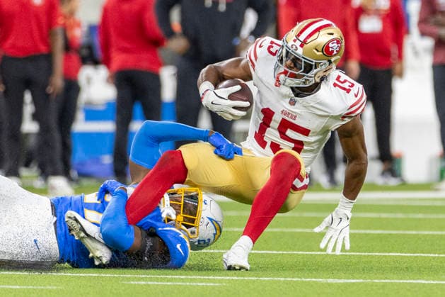 August 20, 2026, Inglewood, California, USA: San Francisco 49ers Wide Receiver De Zhaun Stribling (15) is tackled by Los Angeles Chargers Safety RJ Mickens (27) during an NFL, American Football Herren, USA football preseason game, in Inglewood, Calif. on Thursday August 20, 2026. Inglewood USA - ZUMAc68_ 20260820_zaf_c68_021 Copyright: xRingoxChiux