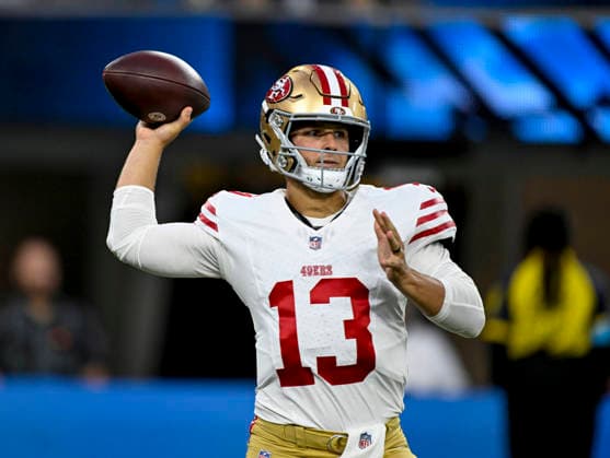 NFL, American Football Herren, USA 2026: 49ers Vs Chargers AUG 20 Aug 20, 2026; San Francisco 49ers quarterback Brock Purdy (13) throws a pass during the NFL game between the Los Angeles Chargers and the San Francisco 49ers in Inglewood, California, USA; Mandatory Credit: Charles Baus-Cal Media (Credit Image: Â Charles Baus Cal Sport Media) Inglewood California USA EDITORIAL USE ONLY Copyright: xx ZUMA-20260820_zma_c04_003.jpg CharlesxBausx csmphotothree513131