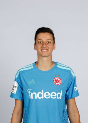 Lina Altenburg - Fussball, Frauen, 1. Bundesliga - Porträttermin 2026 2027 - SGE Eintracht Frankfurt - 22.07.26 *** Lina Altenburg Soccer, Women s, 1. Bundesliga Photo Shoot 2026 2027 SGE Eintracht Frankfurt July 22, 2026