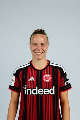 Pia-Sophie Wolter - Fussball, Frauen, 1. Bundesliga - Porträttermin 2026 2027 - SGE Eintracht Frankfurt - 22.07.26 *** Pia Sophie Wolter Soccer, Women s, 1. Bundesliga Profile Session 2026 2027 SGE Eintracht Frankfurt July 22, 2026