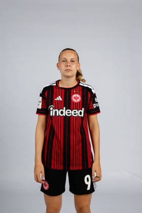 Jarne Teulings - Fussball, Frauen, 1. Bundesliga - Porträttermin 2026 2027 - SGE Eintracht Frankfurt - 22.07.26 *** Jarne Teulings: Soccer, Women s, Bundesliga 1; Profile Interview 2026 2027; SGE Eintracht Frankfurt; July 22, 2026