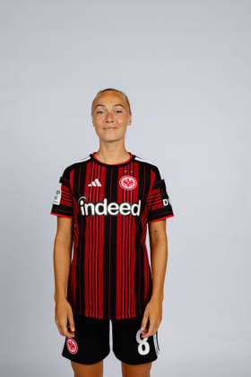 Hanna Bennison - Fussball, Frauen, 1. Bundesliga - Porträttermin 2026 2027 - SGE Eintracht Frankfurt - 22.07.26 *** Hanna Bennison Soccer, Women s, 1st Bundesliga Photo Shoot 2026 2027 SGE Eintracht Frankfurt July 22, 2026