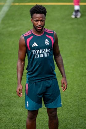 Real Madrid training session Vinicius Junior of Real Madrid CF is seen training with his teammates during the training session ahead of their opening LaLiga EA Sports match against RCD Espanyol de Barcelona at Ciudad Real Madrid on August 21, 2026 in Madrid, Spain. Madrid Ciudad Real Madrid Madrid Spain Copyright: xAlbertoxGardinx AGardin_20260821_Foot_Rea_Mad_Tra_0108