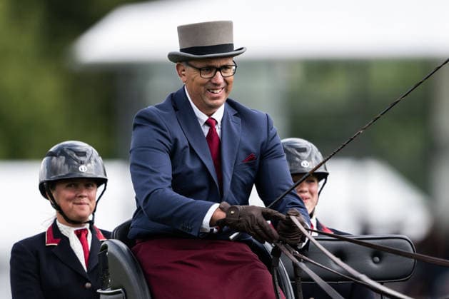 260821 Fredrik Persson of Sweden with horses Fasco, Hertog Jan, Judson and Kermit compete in the Four-in-Hand Dressage during day 11 of the 2026 FEI World Championships on August 21, 2026 in Aachen. Photo: Emma Wallskog BILDBYRAN kod EW EW0695 ridsport equestrian rid-vm 2026 2026 fei world championships bbeng ridsport-vm fyrspann drivning körning dressyr dressage four in hand *** August 21, 2026: Fredrik Persson of Sweden, riding the horses Fasco, Hertog Jan, Judson, and Kermit, competes in the Four-in-Hand Dressage on Day 11 of the 2026 FEI World Championships on August 21, 2026 in Aachen. Photo by Emma Wallskog. BILDBYRAN code EW EW0695 equestrian sports 2026 World Championships 2026 FEI World Championships bbeng equestrian sports World Championships four-in-hand driving dressage four-in-hand  Copyright: EMMAxWALLSKOG BB260821EW006
