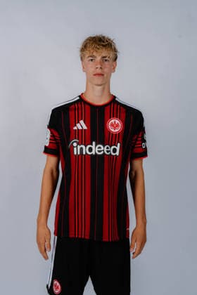 Henrik Peter - Fussball, Regionalliga Südwest - Porträttermin 2026 2027 - Eintracht Frankfurt II - 23.07.26 Fussball, Regionalliga Südwest - Porträttermin 2026 2027 - Eintracht Frankfurt II - 23.07.26 *** Henrik Peter Soccer, Southwest Regional League Profile 2026 2027 Eintracht Frankfurt II 07 23 26 Soccer, Southwest Regional League Profile 2026 2027 Eintracht Frankfurt II 07 23 26