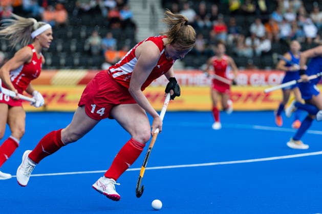 FIH Hockey World Cup: England v Chile Women AMSTELVEEN, NL - AUGUST 21: Tessa Howard of England during the FIH Hockey World Cup match between England and Chile Women at Wagener Stadion on August 21, 2026 in Amstelveen, Netherlands. Amstelveen Wagener Stadion Netherlands Content not available for redistribution in The Netherlands directly or indirectly through any third parties. Copyright: xMarcelxvanxPlateringenx