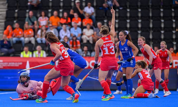 Hockey World Cup Day Seven England celebrate their third goal scored by Darcy Bourne during the match Chile in the Pool G classification group in the 2026 FIH Hockey World Cup at Wagener Stadium, Amstelveen 21 08 2026 UK Newspapers OUT Copyright: xGraemexWilcocksonx FIL-23806-0011