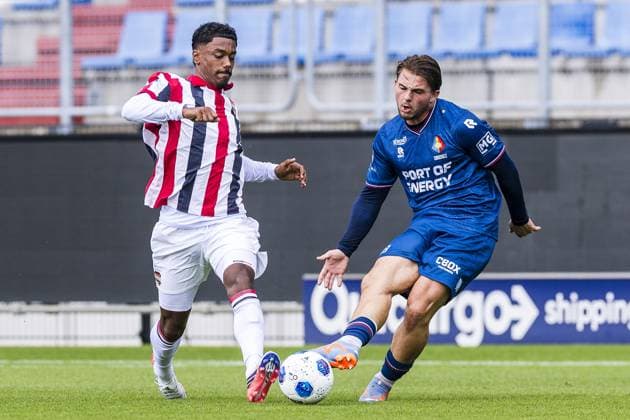Sport Bilder des Tages TILBURG , 21-08-2026 , Koning Willem II stadium , season 2026 2027 , Dutch Eredivisie football , match between Willem II and Telstar (friendly) , picture shows Willem II player Jayden Slory , Telstar player Gabi Caschilli Willem II - Telstar (friendly)  x205893915x Copyright: