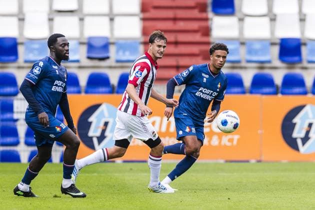 TILBURG , 21-08-2026 , Koning Willem II stadium , season 2026 2027 , Dutch Eredivisie football , match between Willem II and Telstar (friendly) , picture shows Telstar player Tyrone Owusu , Willem II player Calvin Twigt , Telstar player Sebastiaan Hagedoorn Willem II - Telstar (friendly)  x205893921x Copyright: